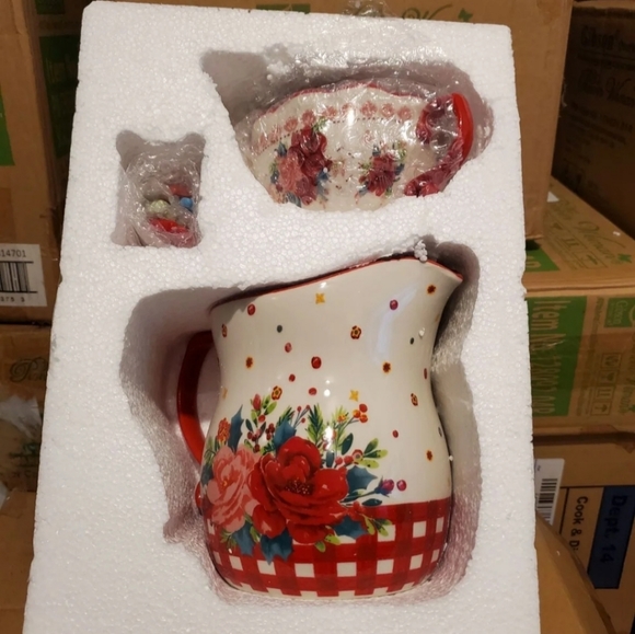 HTF NIB Pioneer Woman Cheerful Rose 9pc measuring set - Picture 9 of 10